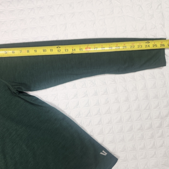 Vuori Ease Performance Half Zip Pullover - Picture 9 of 9